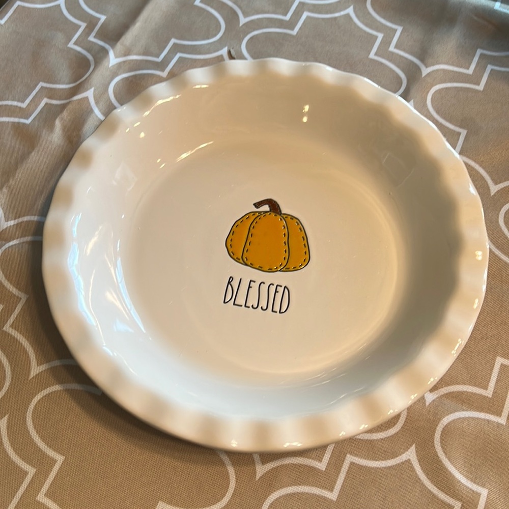 New Rae Dunn Blessed Pie Pan